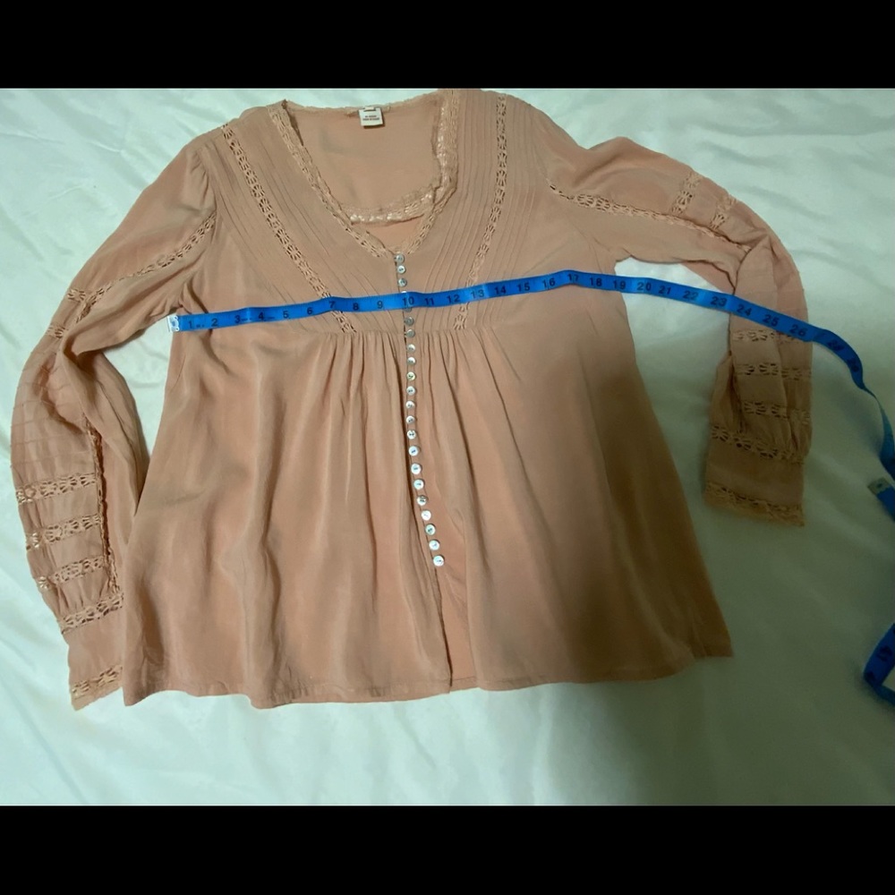 Sundance peach top
